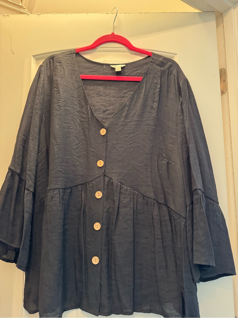 Cato black V-Neck Button-Front Blouse with Wooden Buttons